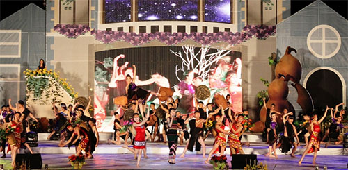 Завершился Государственная программа «Год туризма плато Тэйнгуен-Далат 2014»